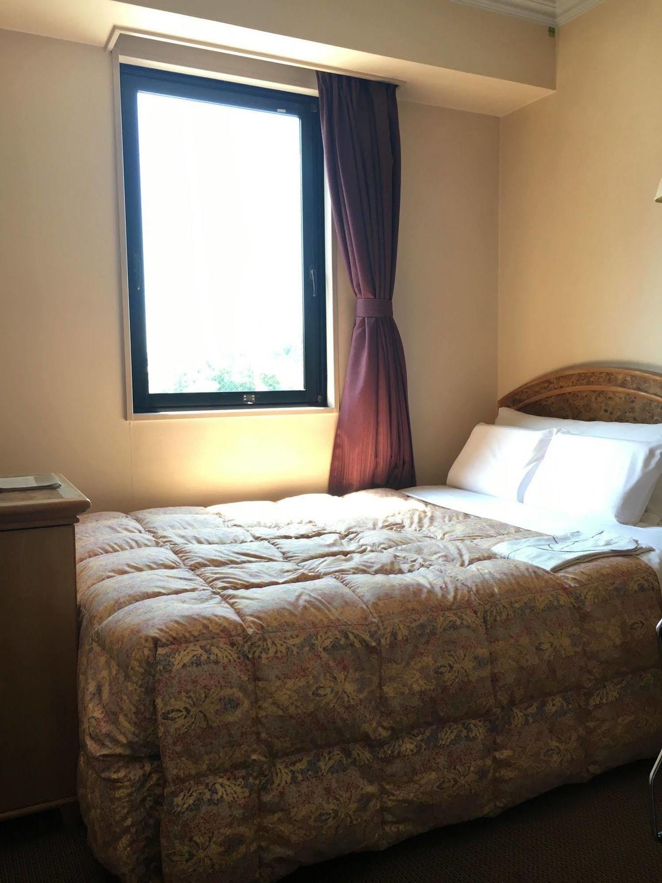 Fukuyama Rose Garden Hotel Dış mekan fotoğraf