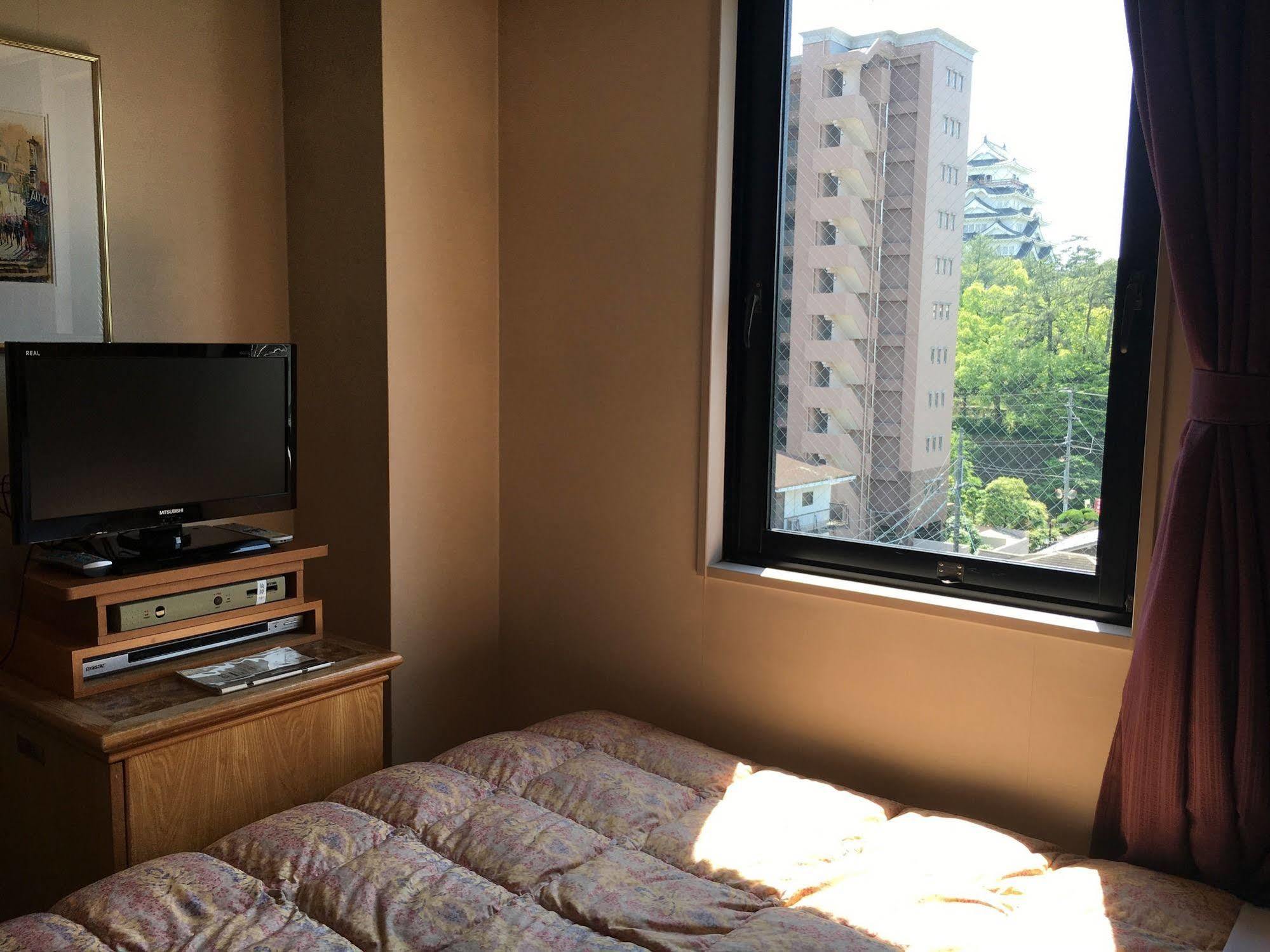 Fukuyama Rose Garden Hotel Dış mekan fotoğraf