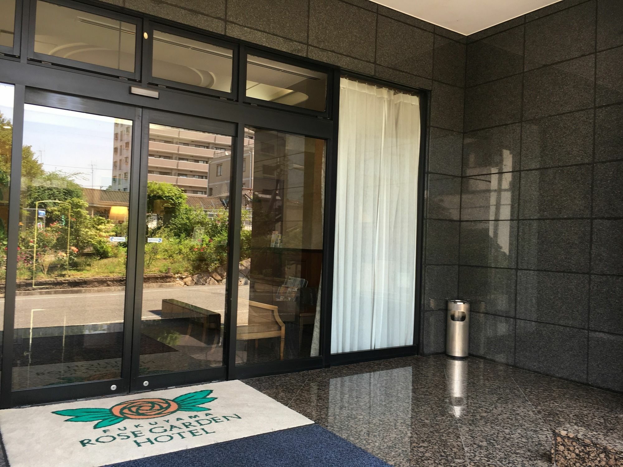 Fukuyama Rose Garden Hotel Dış mekan fotoğraf